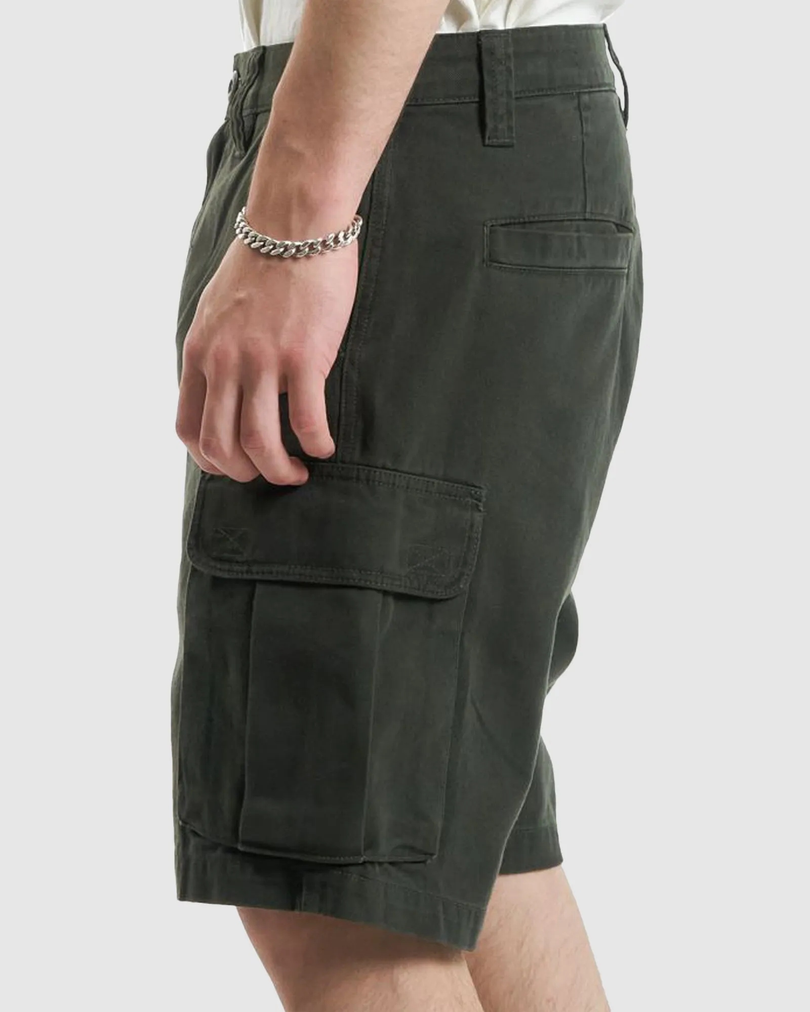 MENS SLACKER UNION CARGO SHORTS